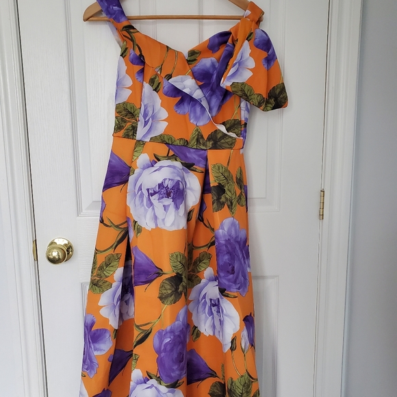 Asos one shoulder prom dress - Picture 2 of 3